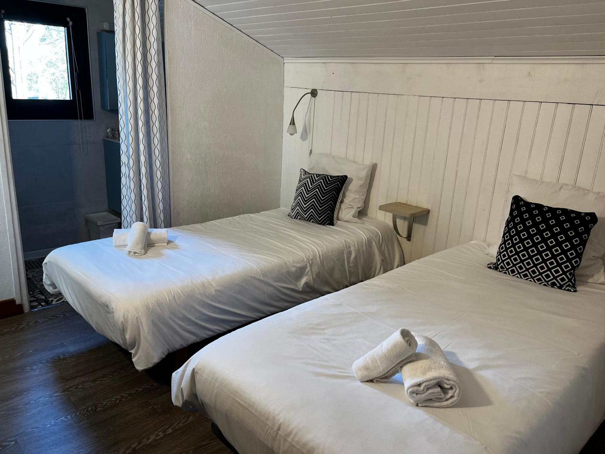Hotel Cote Et Lac Бискаррос Экстерьер фото